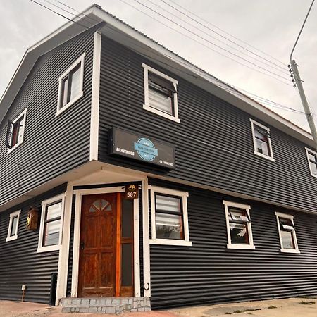 Hostal B&B Coastal Natales Puerto Natales Exteriör bild