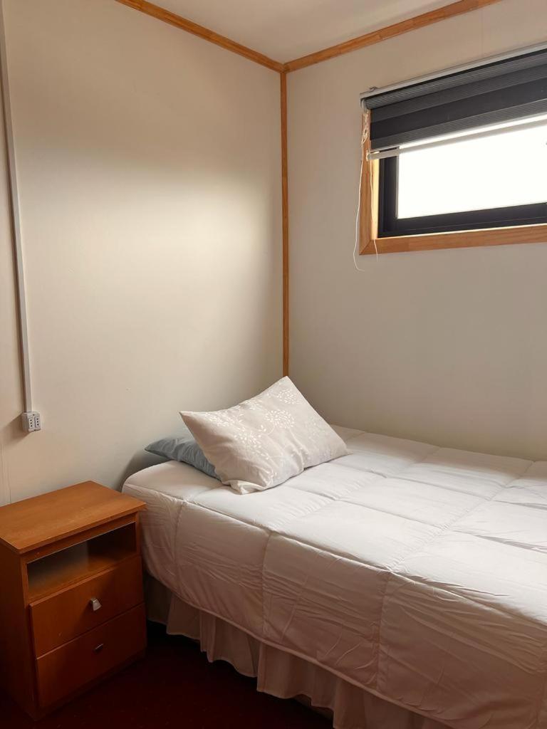 Hostal B&B Coastal Natales Puerto Natales Exteriör bild