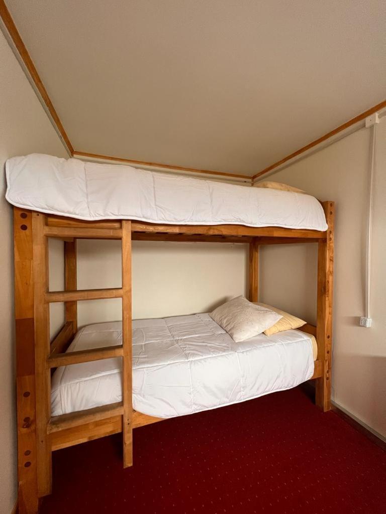 Hostal B&B Coastal Natales Puerto Natales Exteriör bild