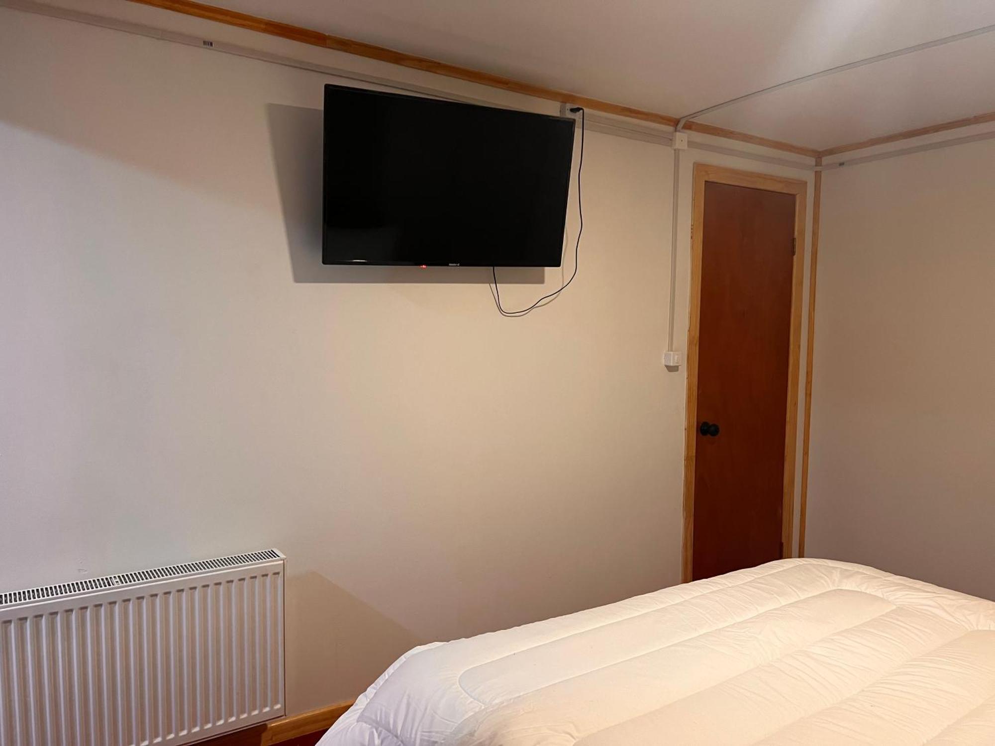 Hostal B&B Coastal Natales Puerto Natales Exteriör bild