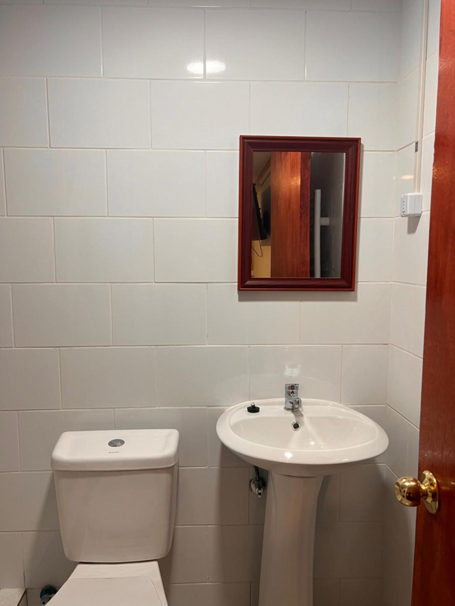 Hostal B&B Coastal Natales Puerto Natales Exteriör bild