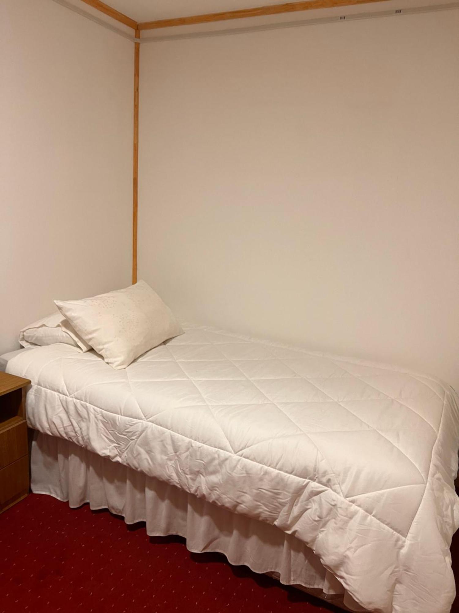 Hostal B&B Coastal Natales Puerto Natales Exteriör bild