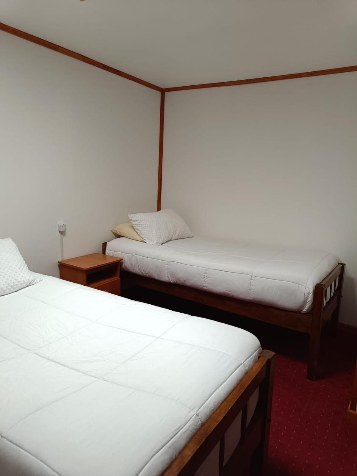 Hostal B&B Coastal Natales Puerto Natales Exteriör bild